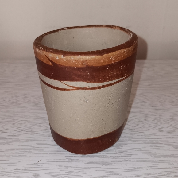 Vintage Handmade Rustic Mexican Clay Pottery Water Jug Decanter With Cup 8" Tall - Picture 8 of 16